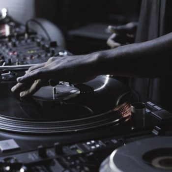 curso-dj-vinil-1024×683