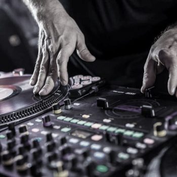 curso-dj-vinil-avancado-1024×683