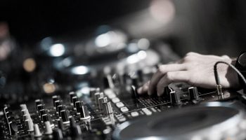 curso-dj-avancado-1024×683